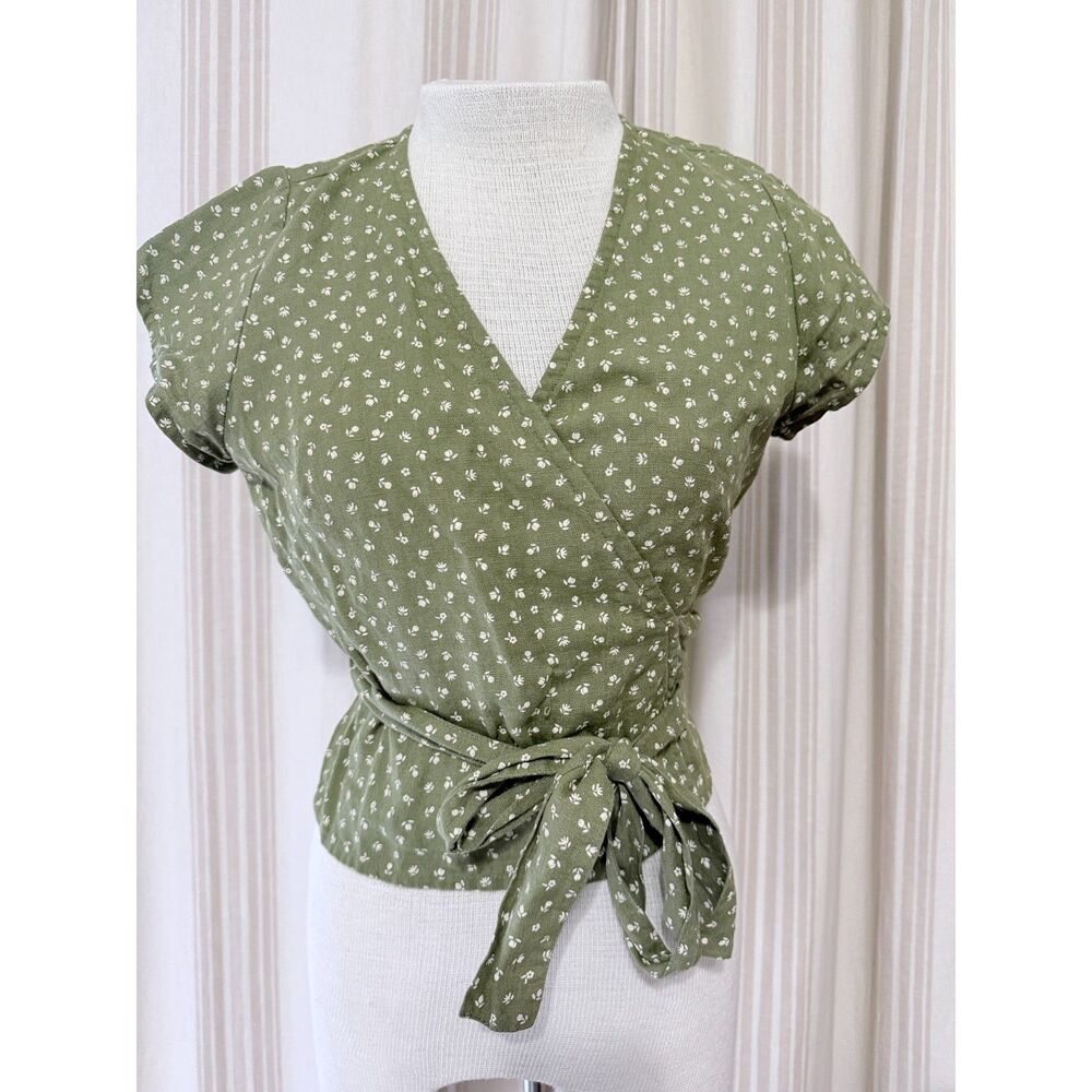 Not Perfect Linen Madrid Wrap Top 100% Linen Small Herb Green Floral